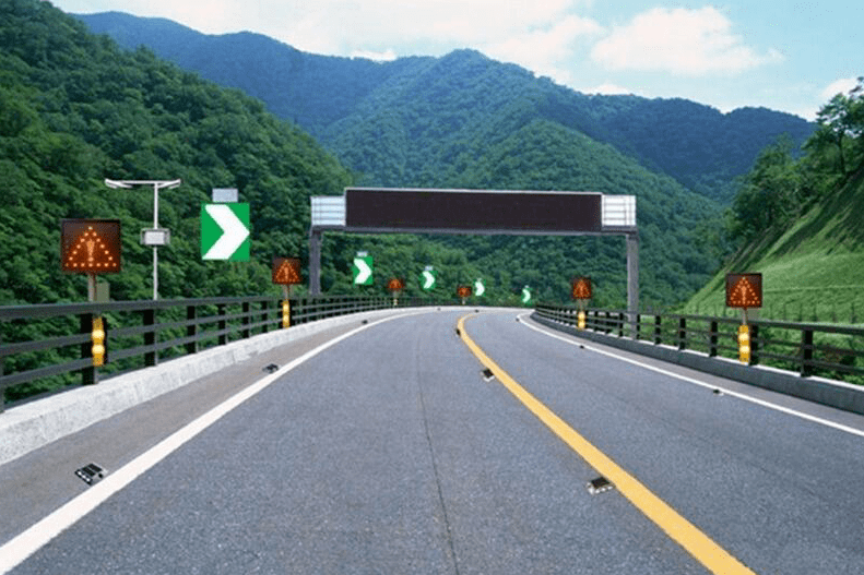 智能道钉与路网全息感知_检测