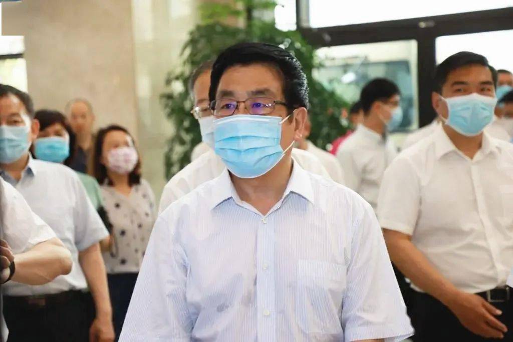 山东省委常委,青岛市委书记王清宪,甘肃省委常委,副省长宋亮,甘肃省副