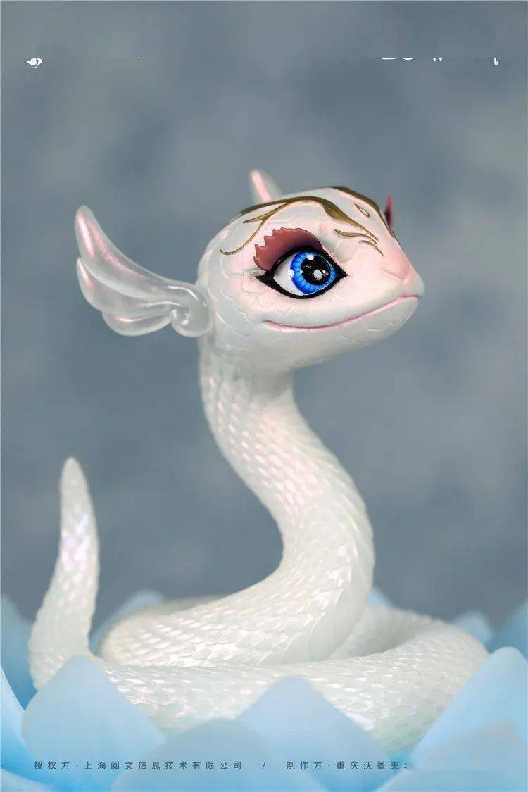 【icsc雕像手办】今日快讯-古灵精怪,眼神俏皮的七彩吞天蟒来了~_品牌