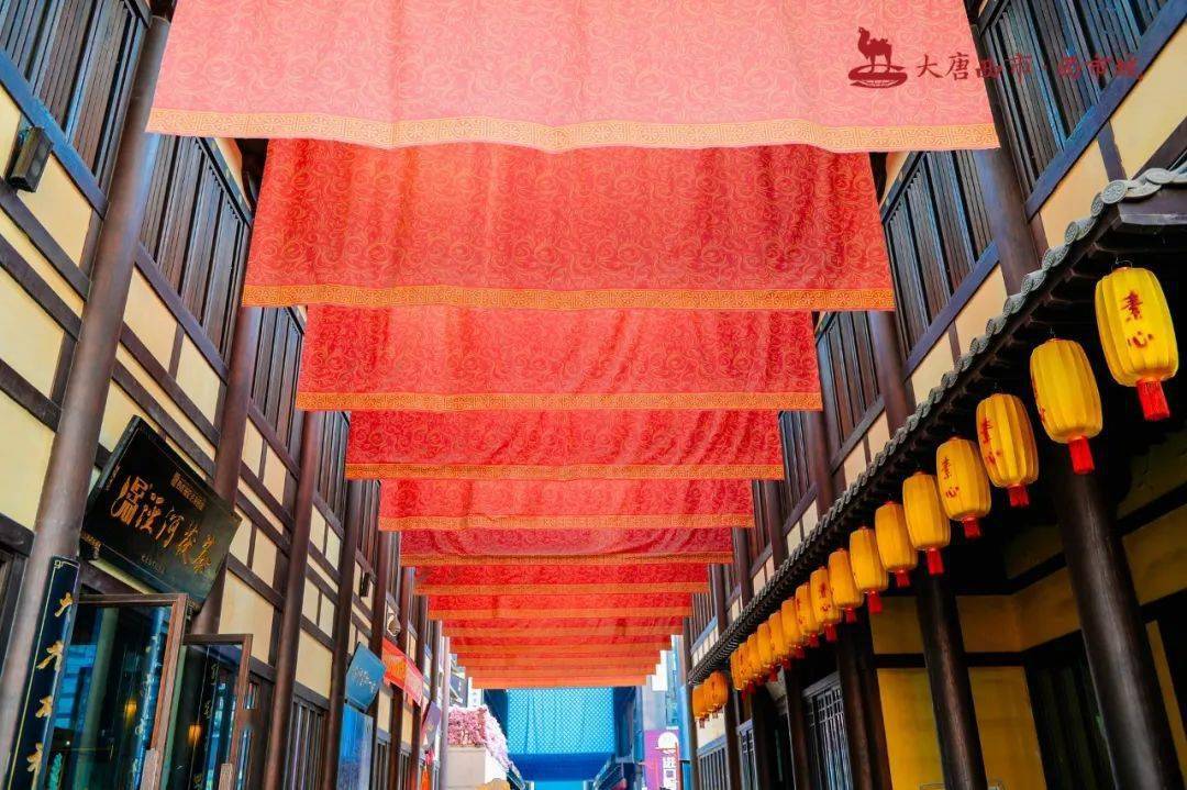 古代人摆摊的集市长啥样这座城市给你答案