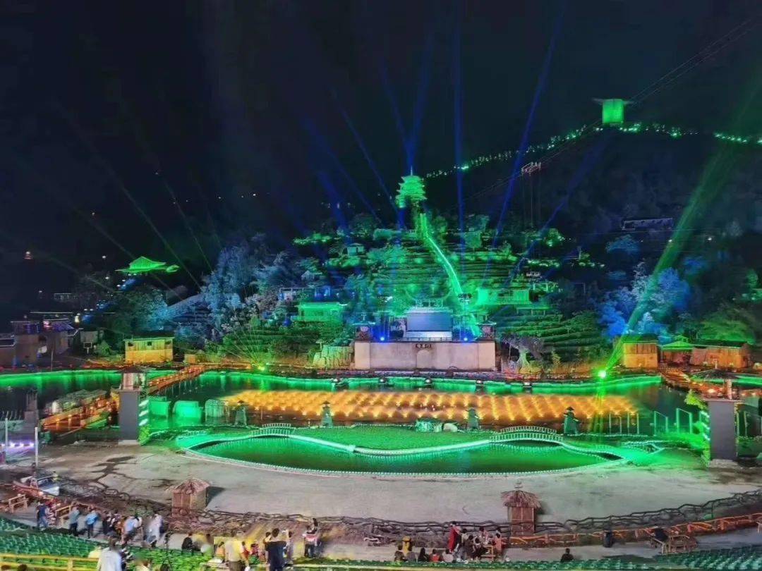 震撼全城大宝山之夜上演千年火龙大型篝火灯光秀等你来嗨皮