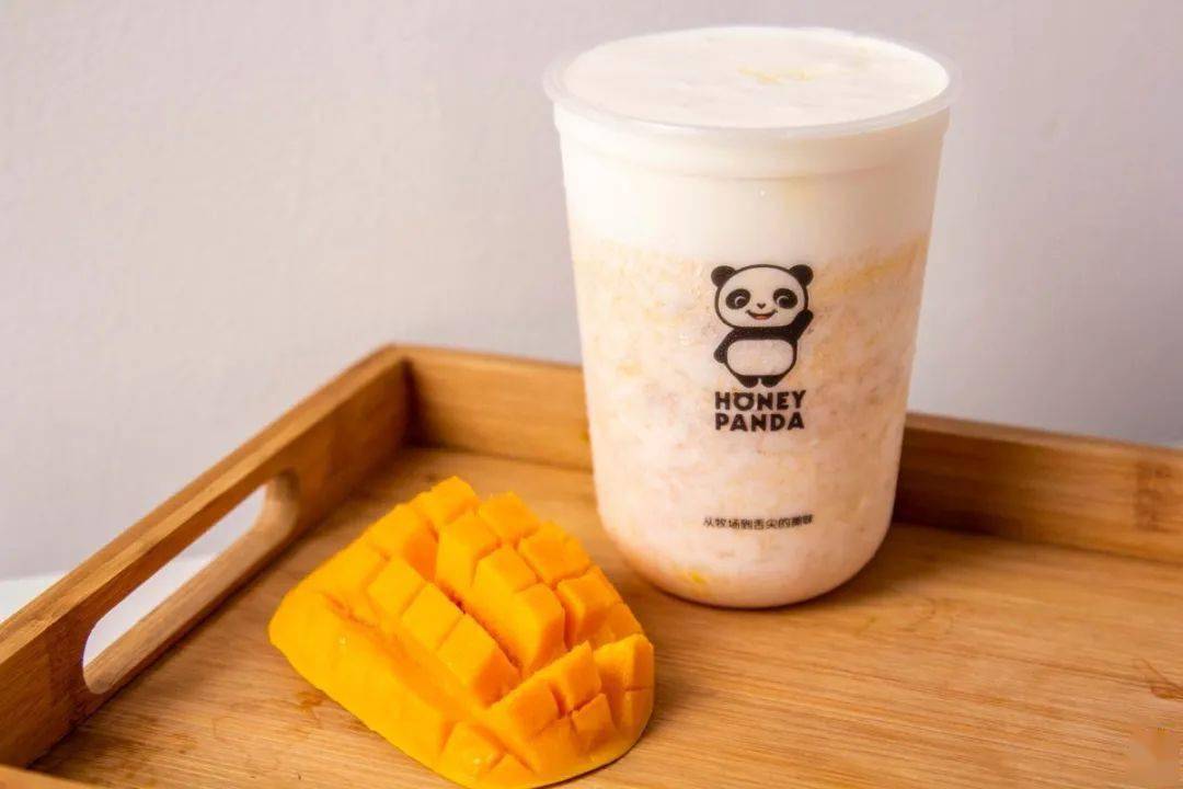 凭一只熊猫圈粉从化吃货的国潮奶茶,竟然在开业做这种事?