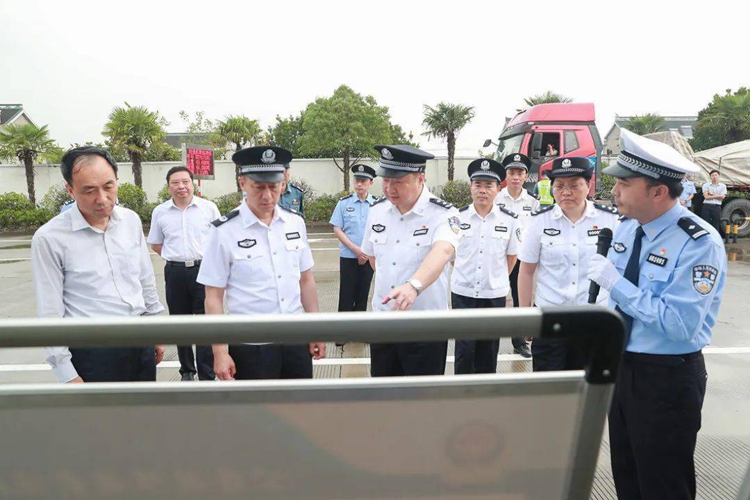 刘旸在全省公安政治部主任会议上强调 建设忠诚干净担当为民尚武公安