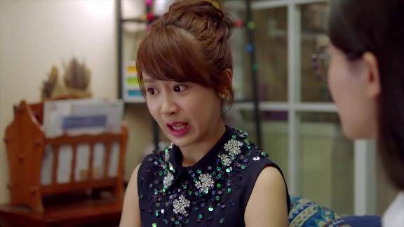 欢乐颂曲筱绡揭露白主管邱莹莹哭着说不是这样的