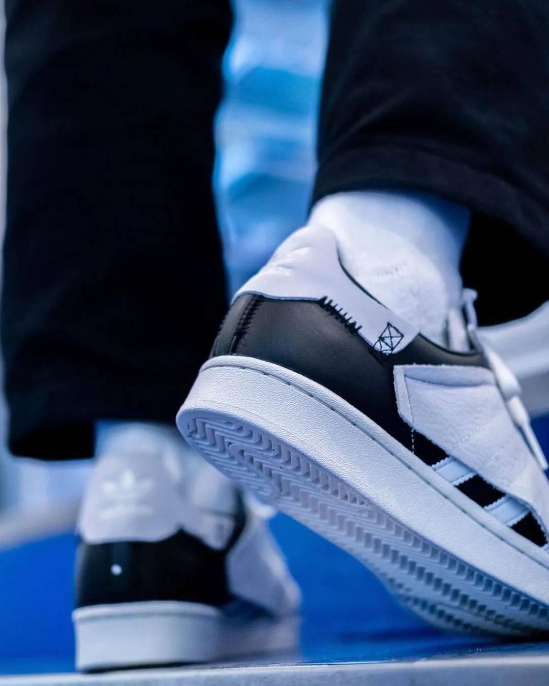 white x converse chuck 70snike dunk lowa few x