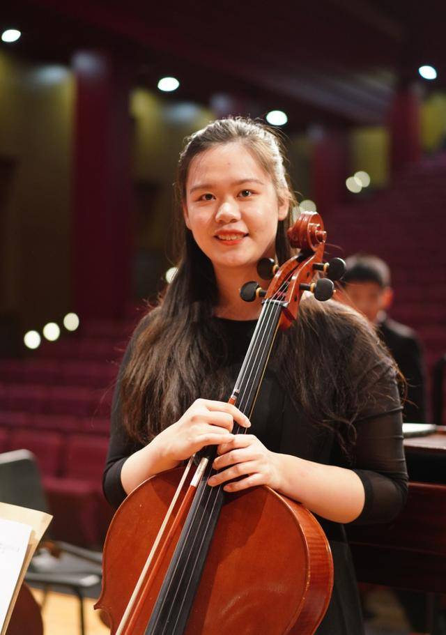 中国爱乐青少年交响乐团大提琴导师赵云鹏琴声无边桃李满园