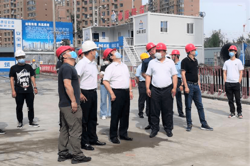 辽宁省抚顺市副市长王金华一行莅临中南建筑总公司东北经理部抚顺澳海