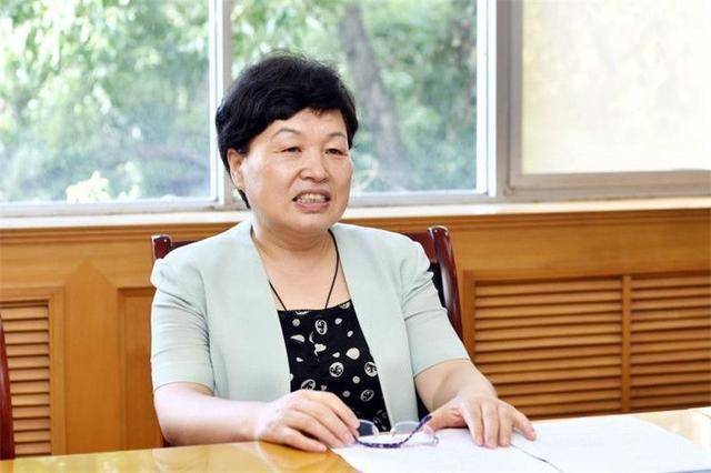 南阳市人大常委会副主任庞震凤专题听取消防立法工作汇报_邓战磊