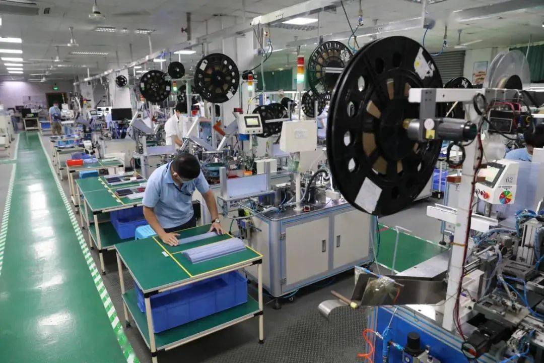 "胜蓝股份"是继劲胜,万里马,捷荣,宇瞳,祥鑫之后长安第6家a股上市企业