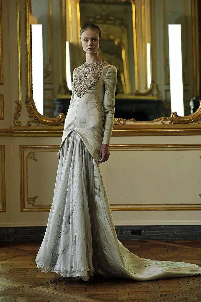 男子达尔马提卡宽松长袍达尔马提卡宽松长袍,是流星雨拜占庭时期的一