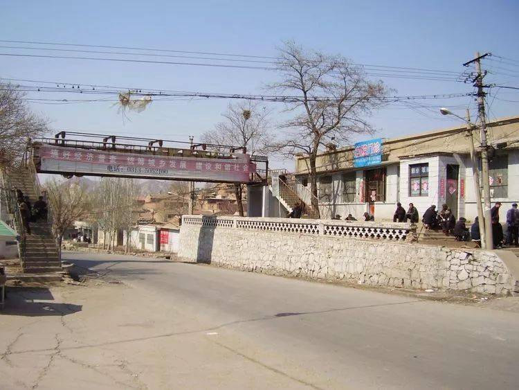 记忆中的下花园煤矿,办公楼,俱乐部,印刷厂,医院,哪张照片击中了你