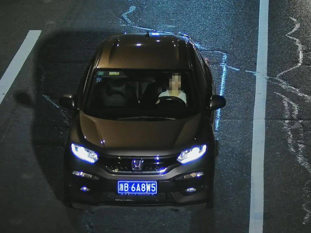 余姚交警高清曝光一批车辆车牌不打码司机千万别再这么做了