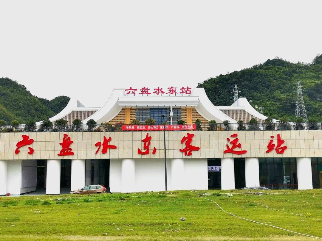 实拍多图安六高铁站房先睹为快