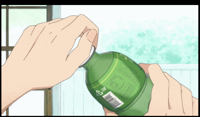 女生真的拧不开瓶盖吗?