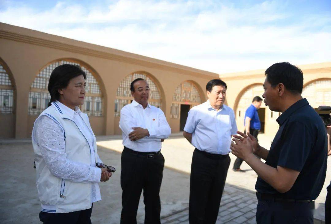 布小林深入鄂尔多斯市调研