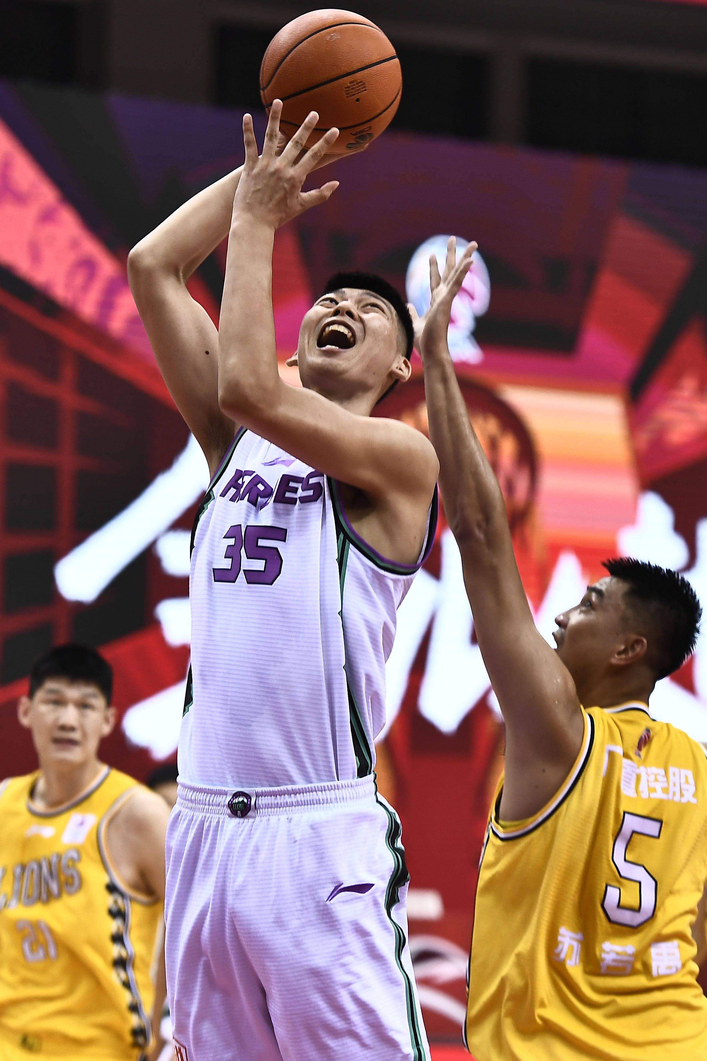 篮球——cba复赛第二阶段:山东西王迎战浙江广厦控股