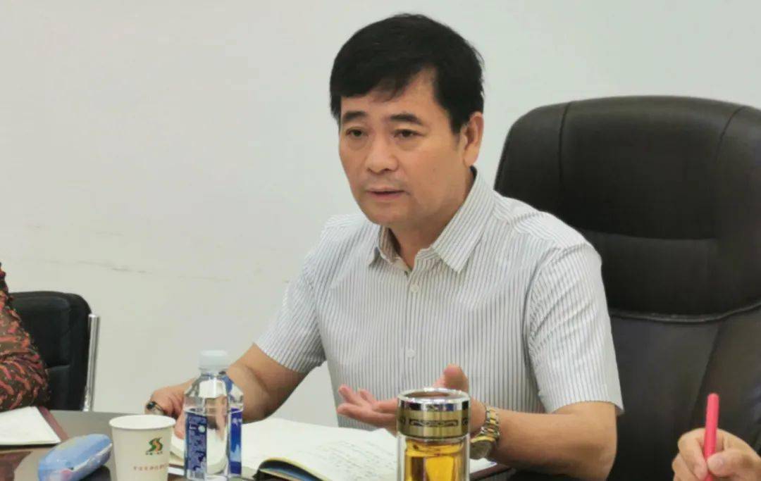 河南省副食召开专题会议贯彻落实茅台酱香顾问团会议精神