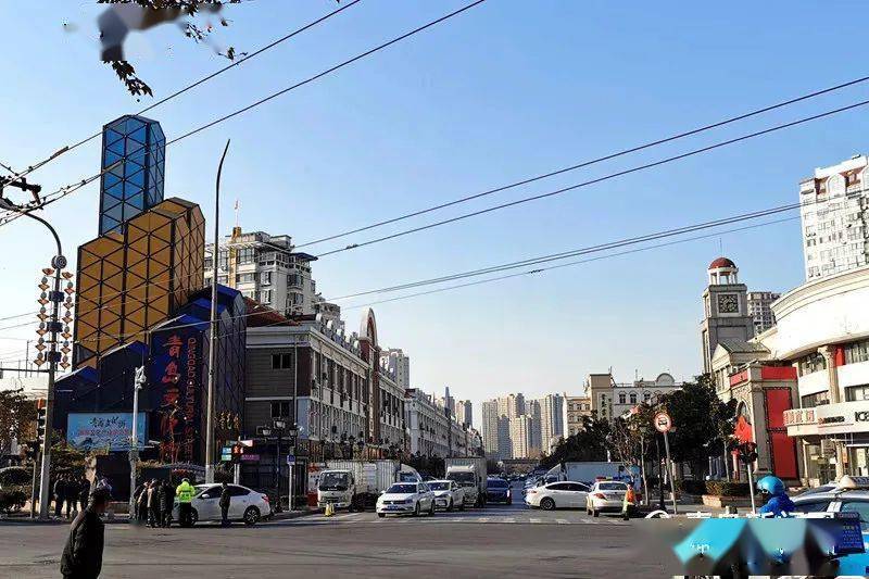 青岛文化街以昌乐路为中心,东至利津路,西至华阳路.