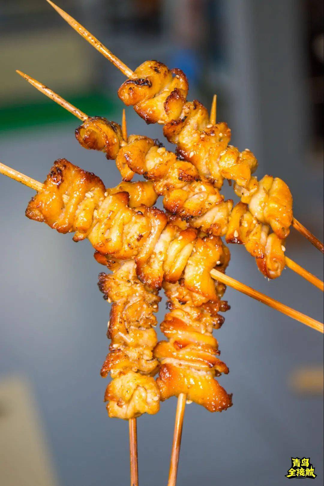 板筋,鸡皮,甜不辣,鱼豆腐,五花肉……还有分量十足的下酒菜