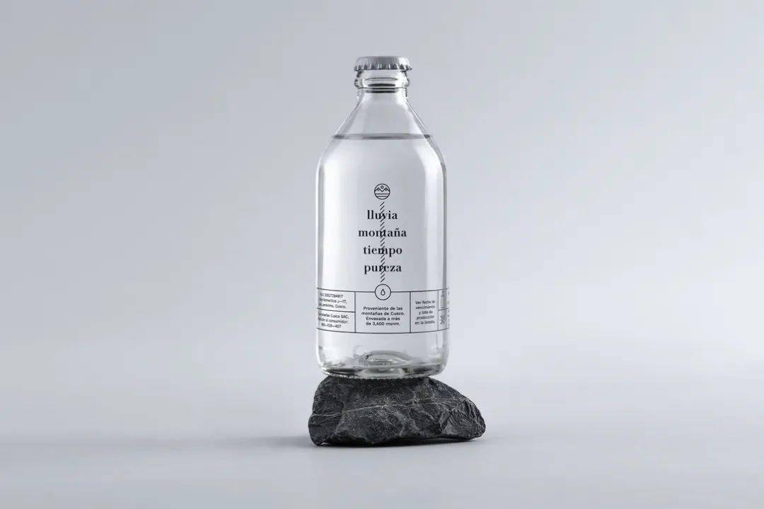 无印良品的环保水瓶只有一个"水"字?这些矿泉水的包装设计也不输