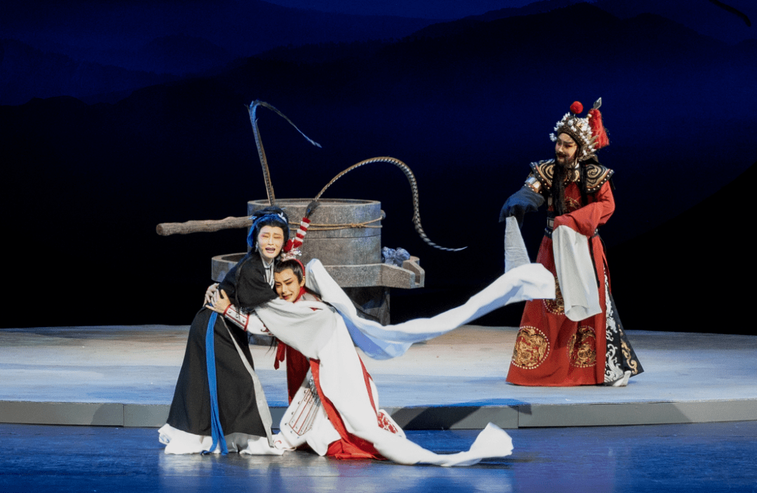 7月30日 19:30演出票价:20元(惠民价)演出剧目:《白兔记》演出时间:7