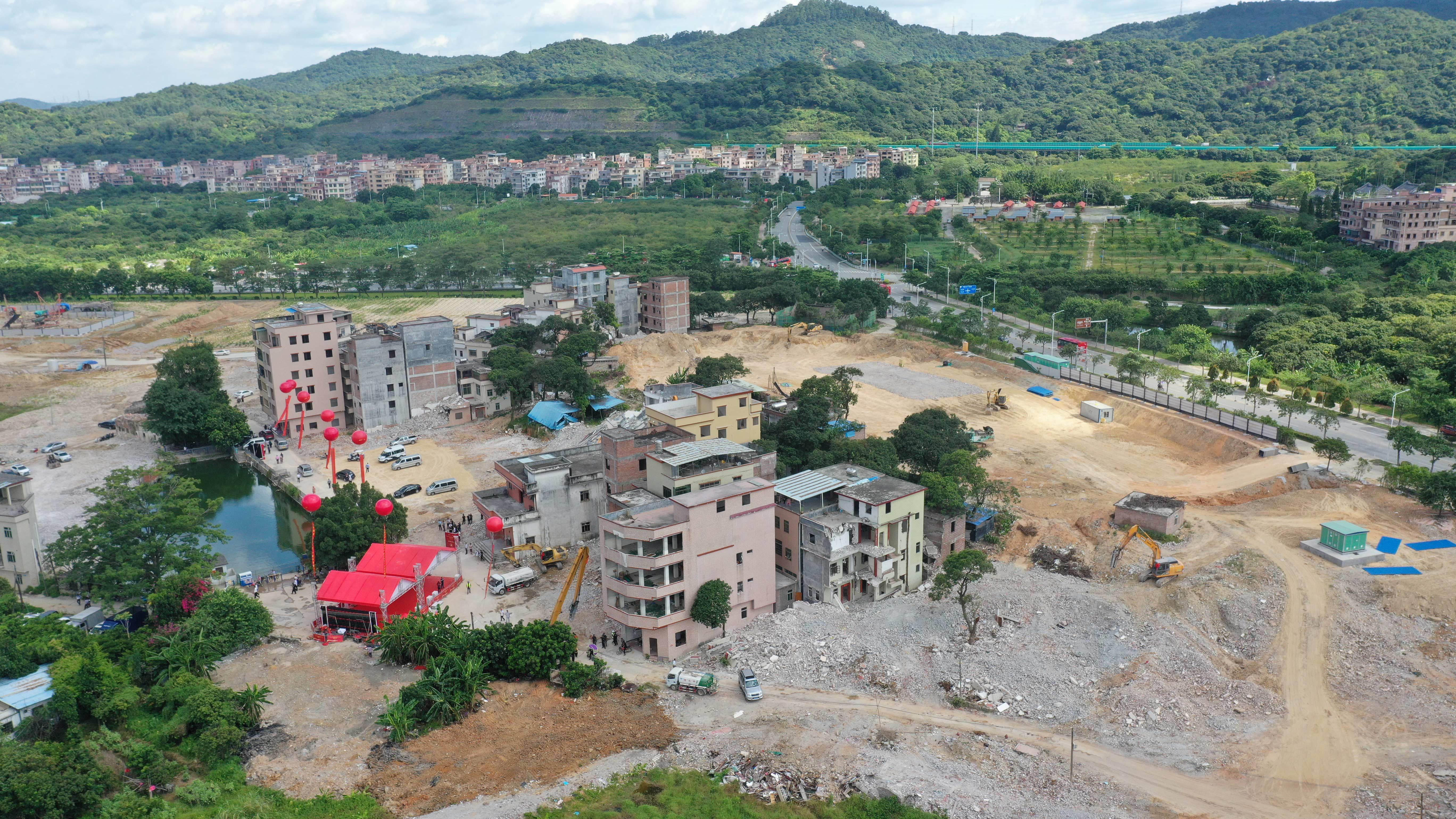 黄埔明年6月底前拆完萝峰旧村,新建回迁房户型将刷新行业标准