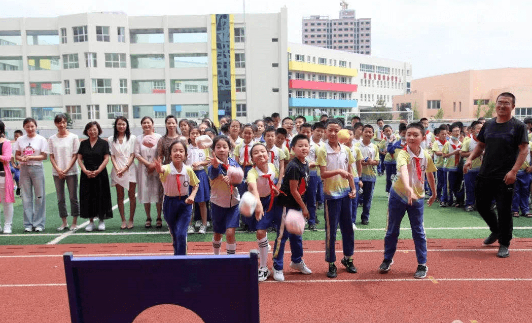 延安新區第一小學延安新區第二小學延安馬家灣小學延安洛杉磯保育院