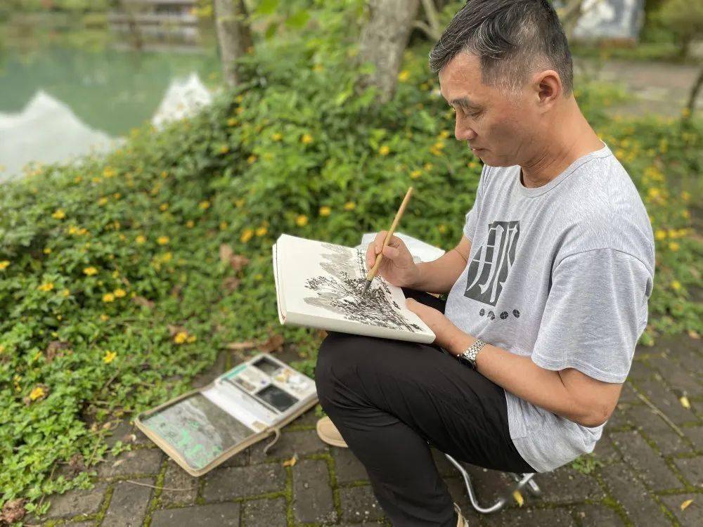 那水画家合制韦俊平左剑虹刘 新吴海立喻湘龙李绍渊黄卢健黎君龙素材