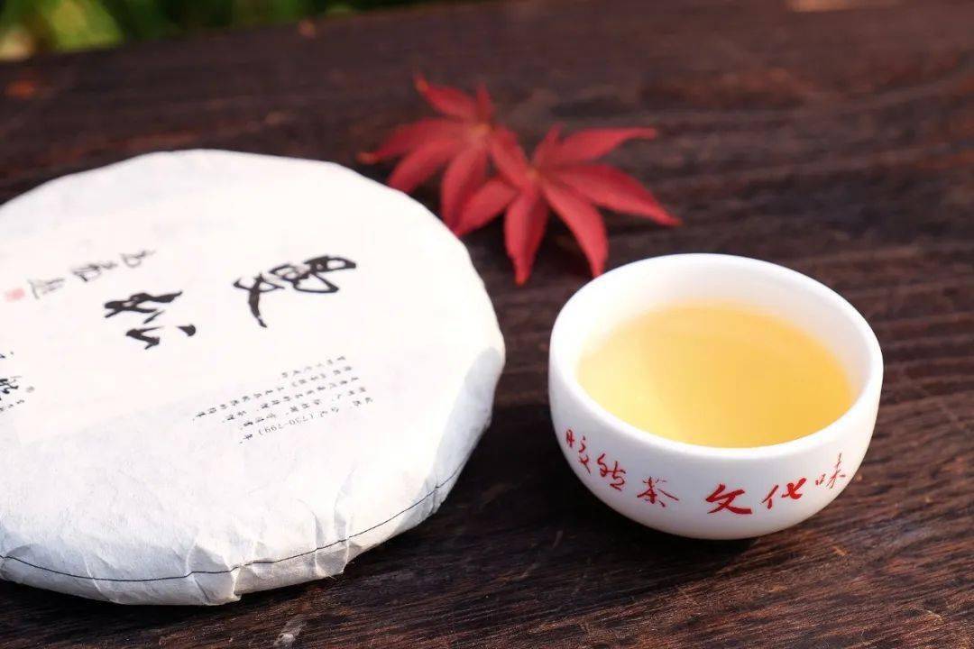 皎然茶品曼松