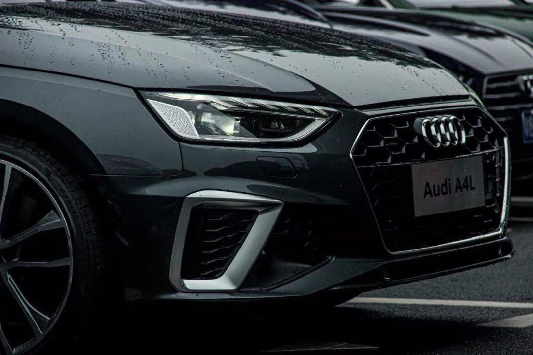 全新奥迪a4l独具魅力的全新风格