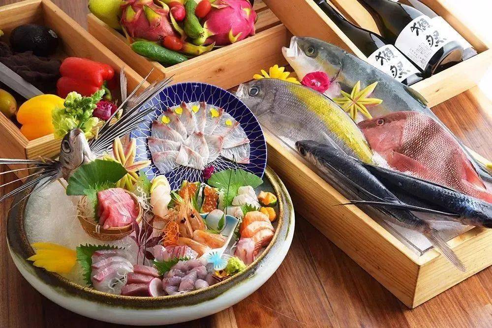 活海胆,海钓鱼刺身,烤活鳗大海味道任性吃吃吃!