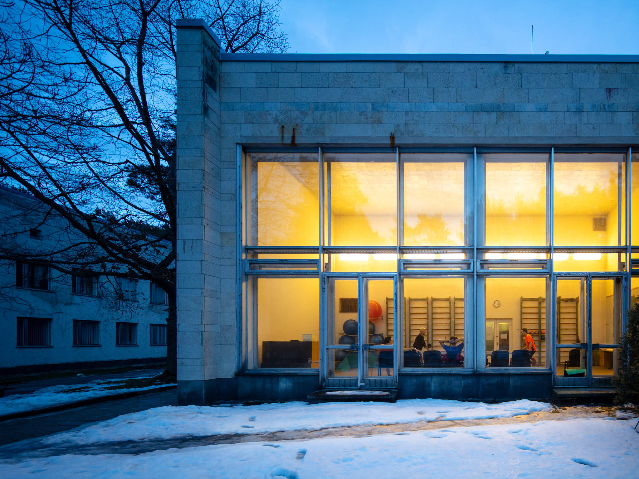 摄影师|章晟:半世纪前的前苏联疗养院,在历史与当下间游走