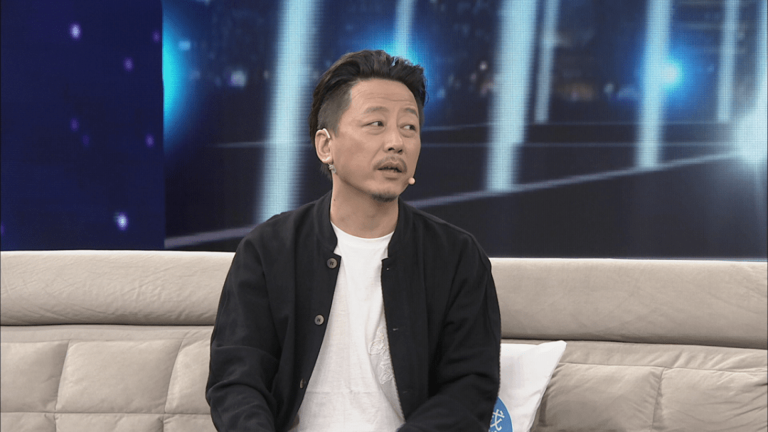 《龙岭迷窟》中的"李春来"来啦_胡明