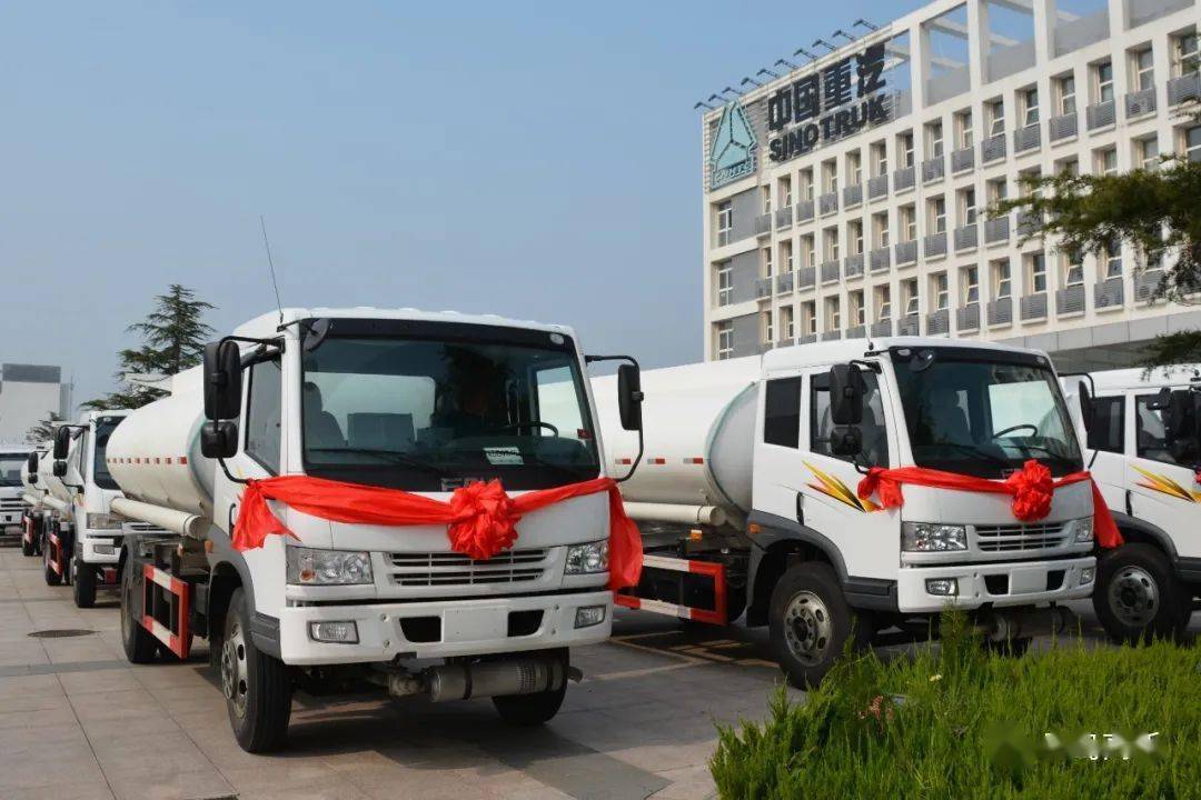 青岛高新区智能渣土车调头青岛重工挖潜内需