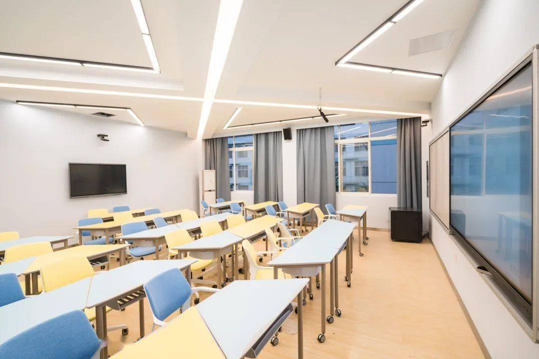 108万人次沉浸式云参观南中医光明大直播南京中医药大学专场开启云端