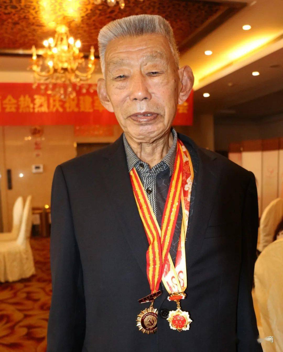 李文选,李克华;常务副会长兼秘书长梁国平,副会长赵进伟,徐振刚,庞学