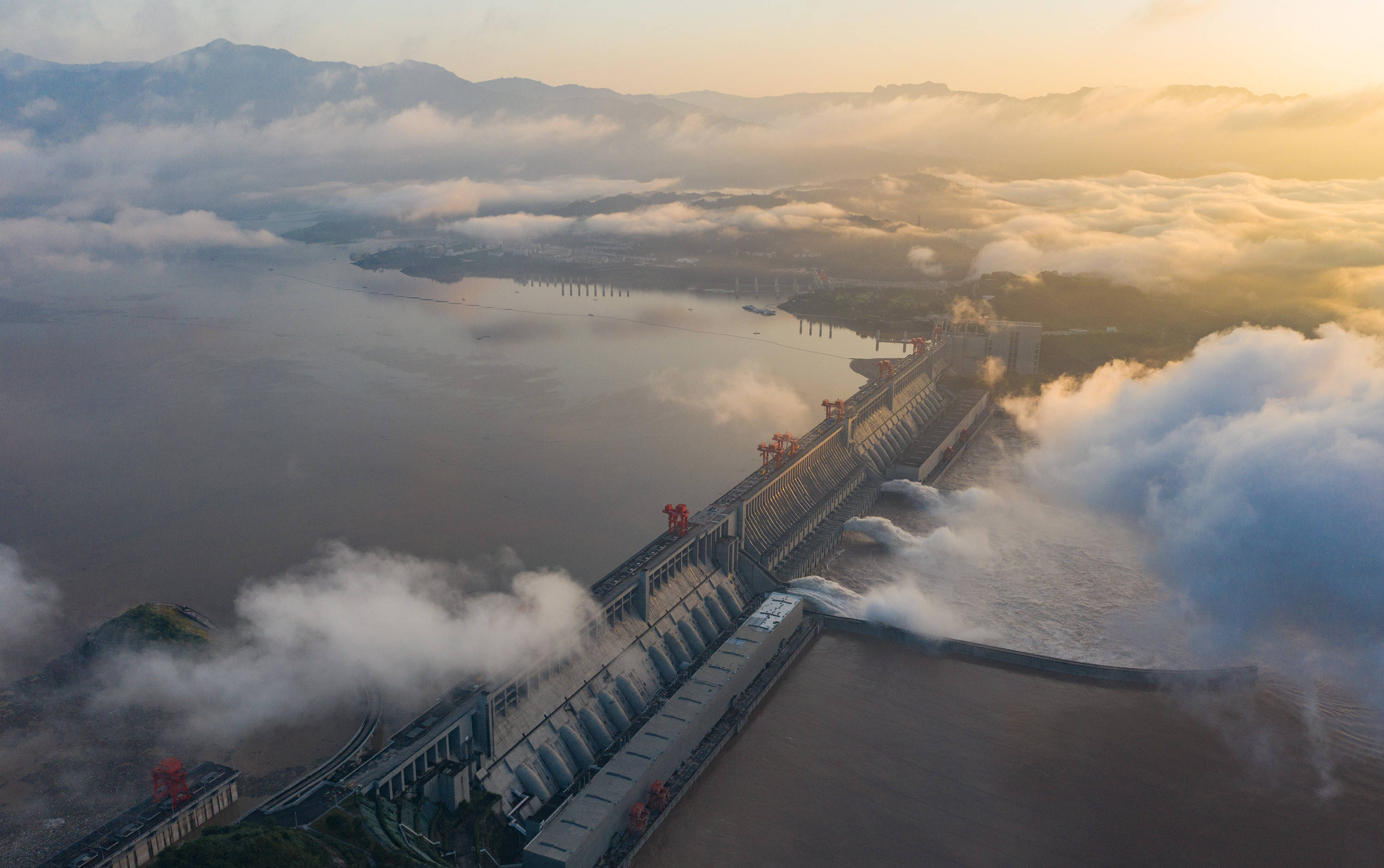 三峡水库有效拦蓄长江2020年第3号洪水削峰达367