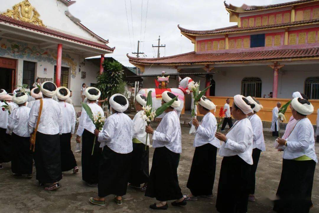 岩更最新单曲爱上勐永让我们一起聆听