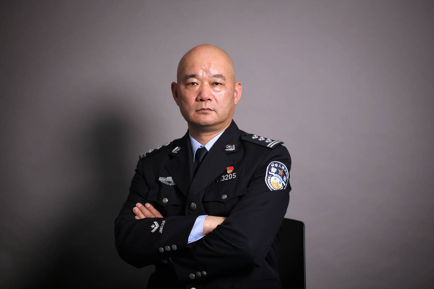 老刑警追凶28年:破获多起陈年命案,"命差点没有好几次"