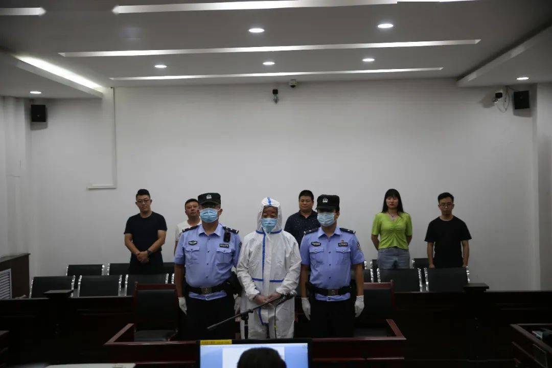 通渭县公安局原局长被判4年