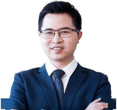 彭泽老师是小升初和重大杯赛的命题人,中科院硕士毕业,他相信:数学有