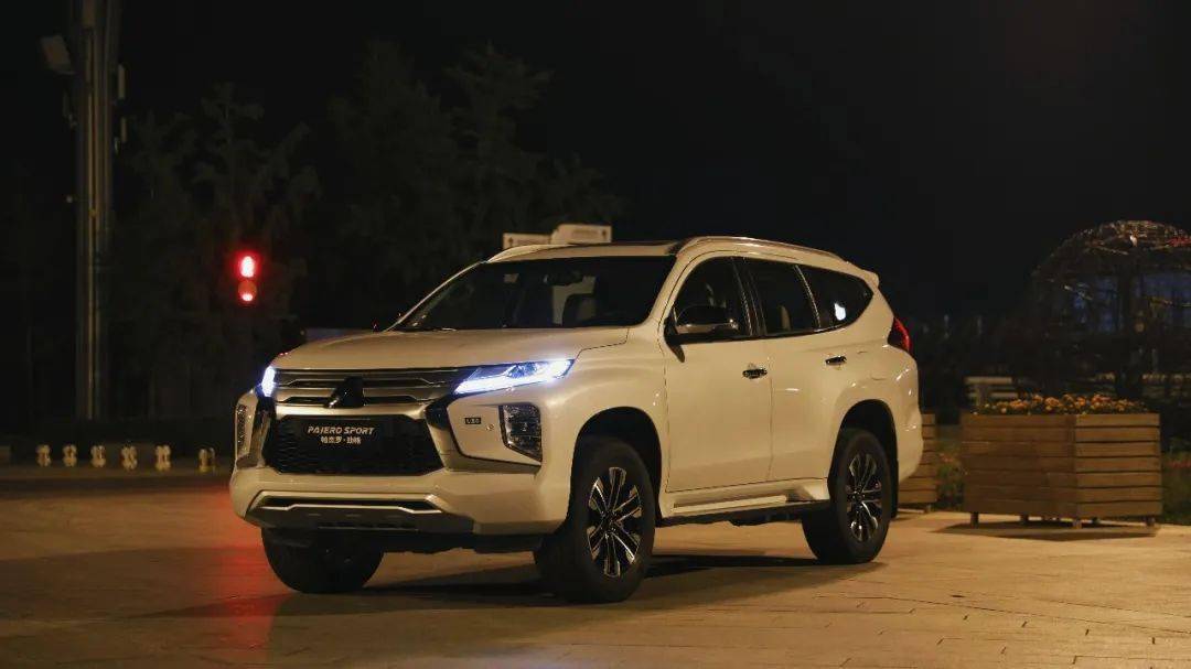 时尚与硬派联名2020款三菱帕杰罗劲畅评测