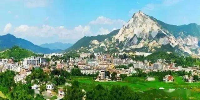 相传,宋代杨文广前来征剿铁峰山蝙蝠洞(闽南十八洞之一),在江仔头安营