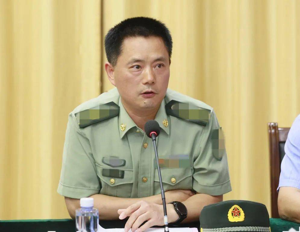 区人武部副部长李兴祥,区委政法委副书记濮忠涛,区退役军人事务局党组