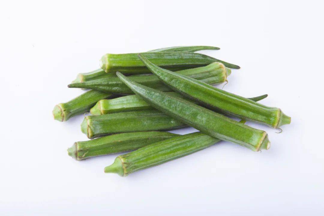 被誉为"绿色人参",帮着降脂,稳血糖,现在吃正好!_秋葵