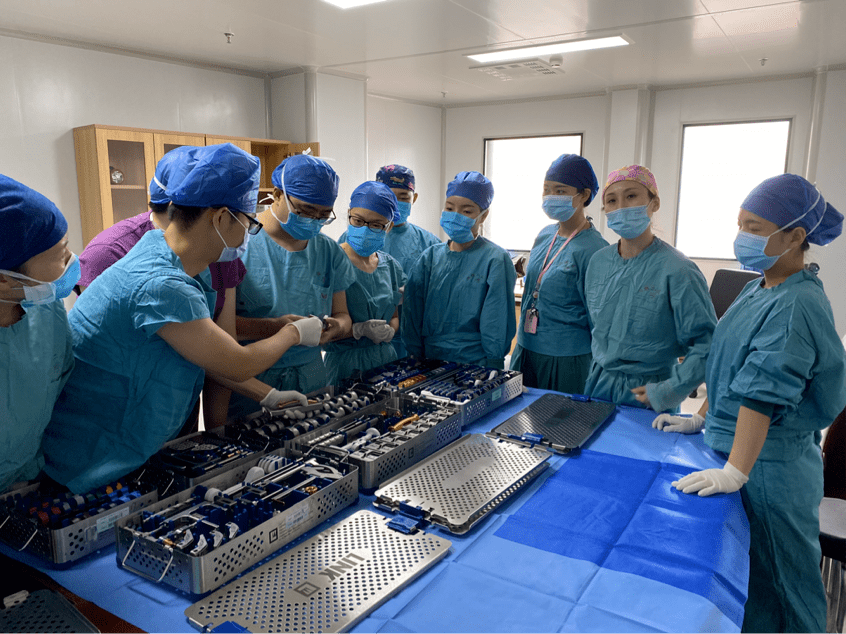 行成于思 ——外科楼b座手术室举行骨科外来器械操作系列培训