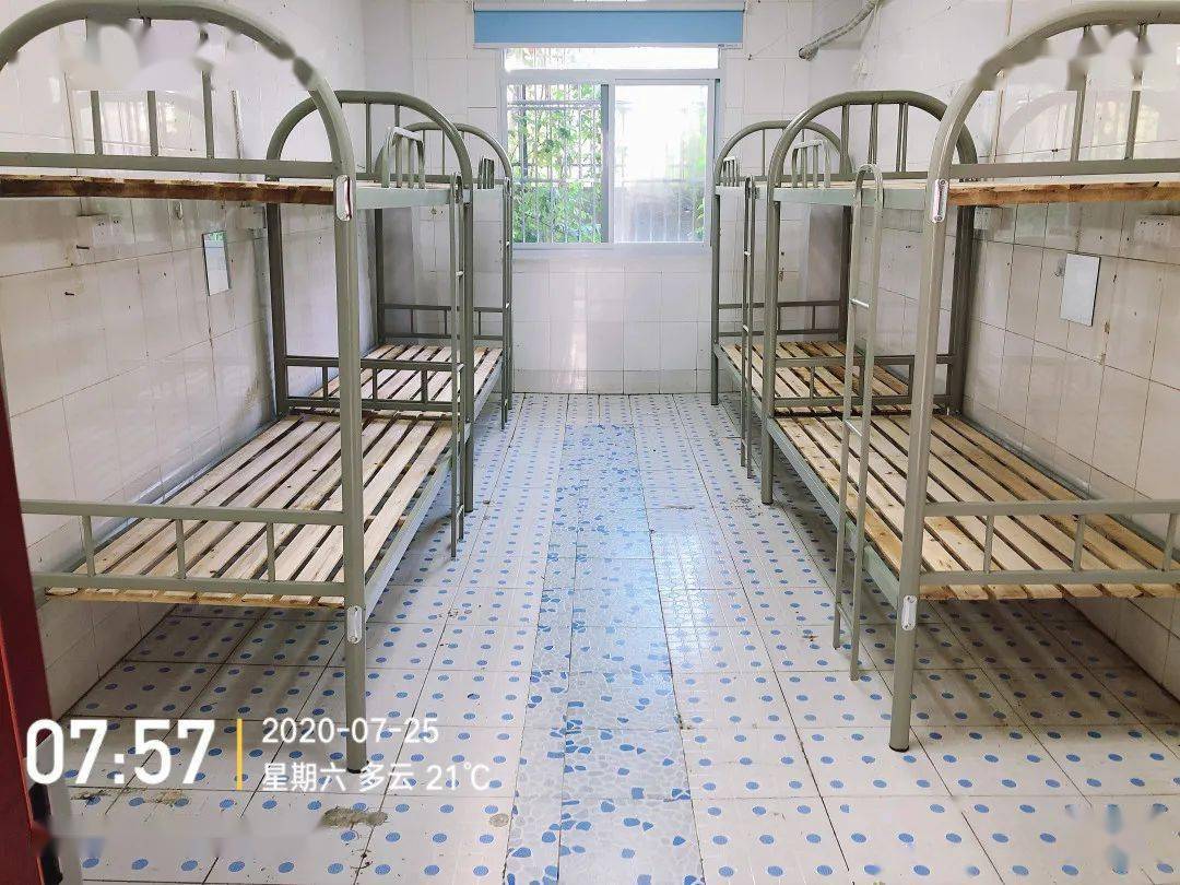 防汛快讯同舟共济战汛情众志成城保康宁