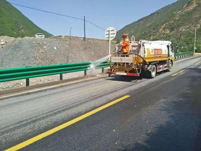 宕昌公路段多措并举冲刺十三五养护管理评价工作