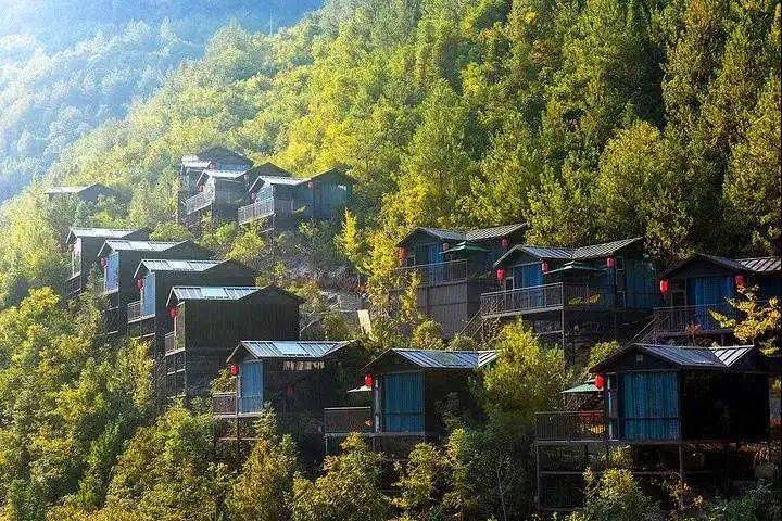 清凉金建始避暑正当时