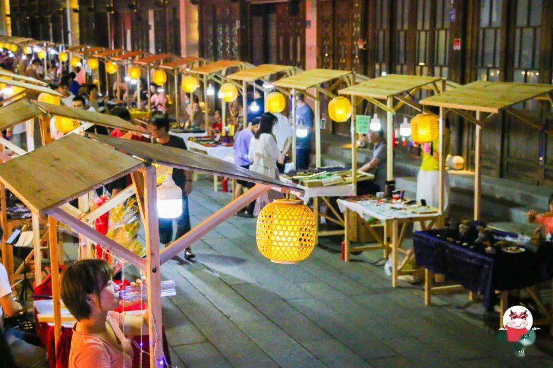 人气满满!鼓楼文化夜市火了!